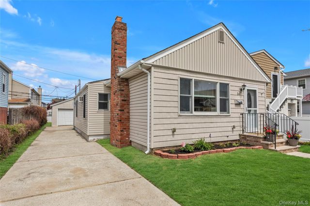 347 E Pine Street, Long Beach, NY 11561