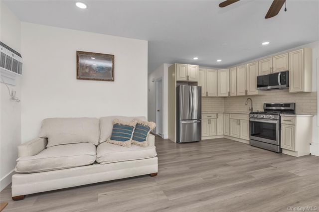 347 E Pine Street, Long Beach, NY 11561