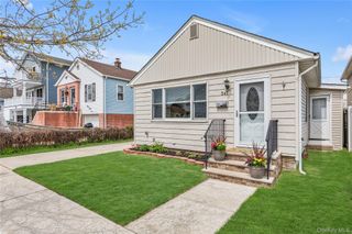 347 E Pine Street, Long Beach, NY 11561