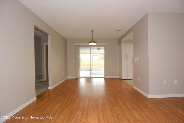 5484 Alderwood Street, Spring Hill, FL 34606