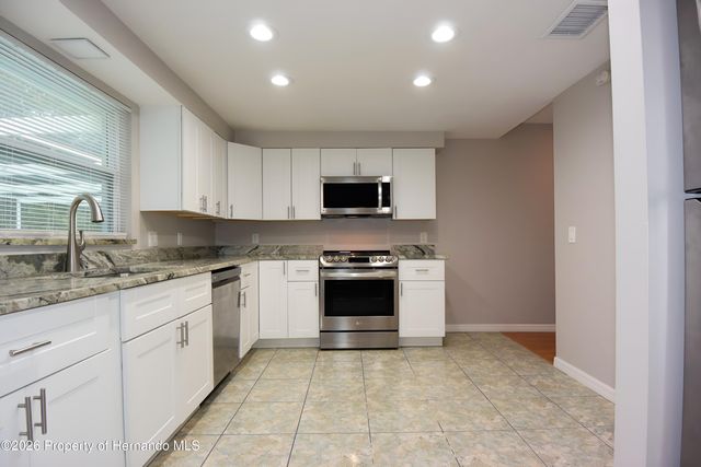 5484 Alderwood Street, Spring Hill, FL 34606