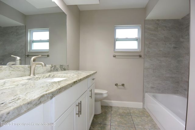 5484 Alderwood Street, Spring Hill, FL 34606