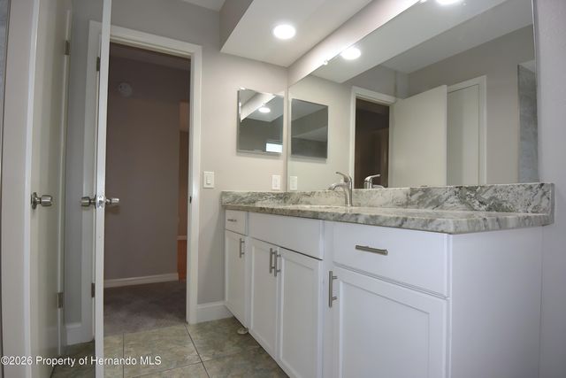 5484 Alderwood Street, Spring Hill, FL 34606