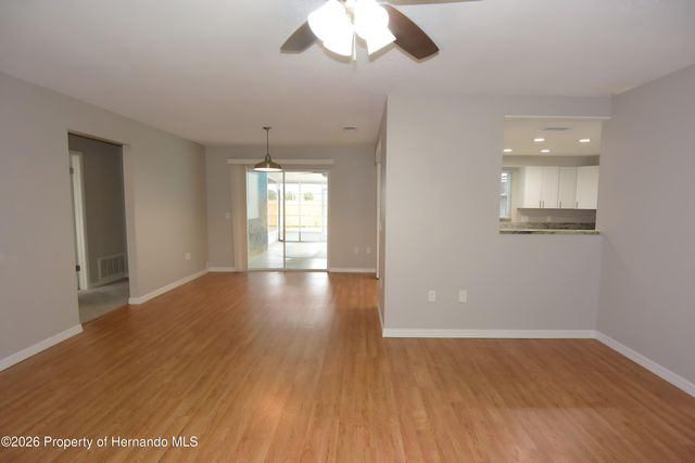 5484 Alderwood Street, Spring Hill, FL 34606