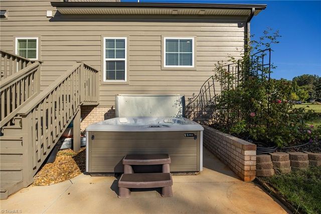 118 Arrendal Court, Mocksville, NC 27028