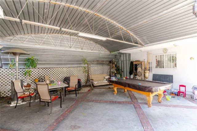 4541 Russell Avenue, Los Angeles, CA 90027