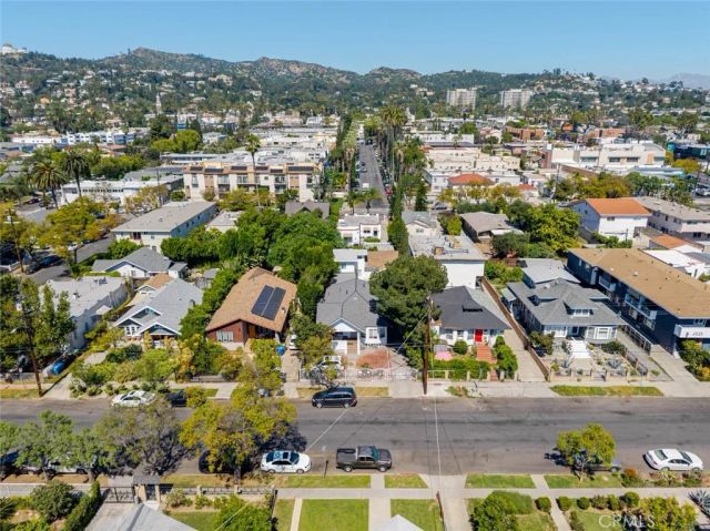 4541 Russell Avenue, Los Angeles, CA 90027
