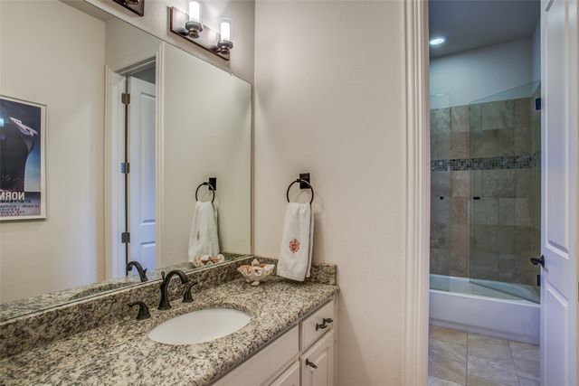 2811 Hood Street C, Dallas, TX 75219