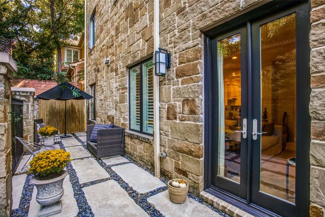 2811 Hood Street C, Dallas, TX 75219