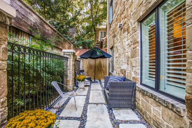 2811 Hood Street C, Dallas, TX 75219