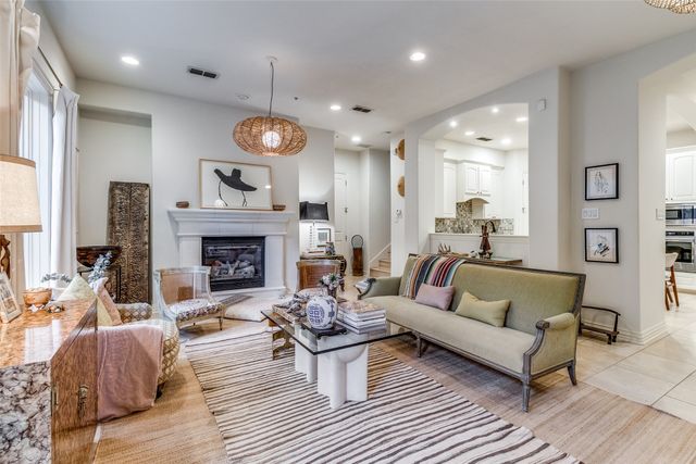 2811 Hood Street C, Dallas, TX 75219