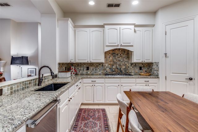 2811 Hood Street C, Dallas, TX 75219