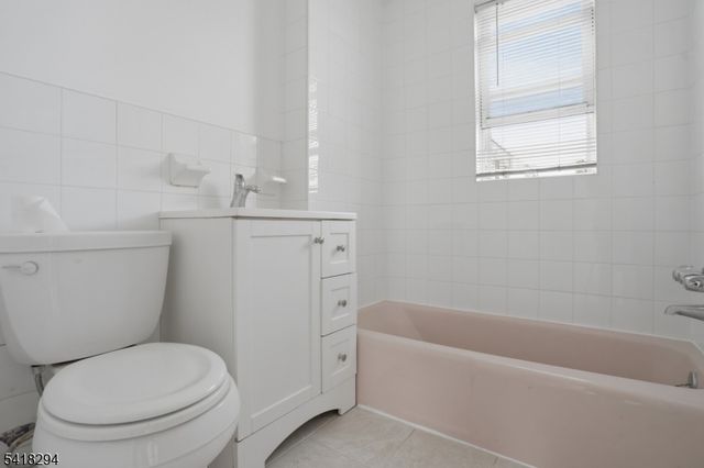 1570 Clinton Pl, Hillside Twp., NJ 07205