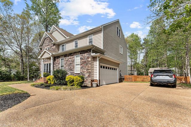 10420 Pine Warbler DR, Providence Forge, VA 23140