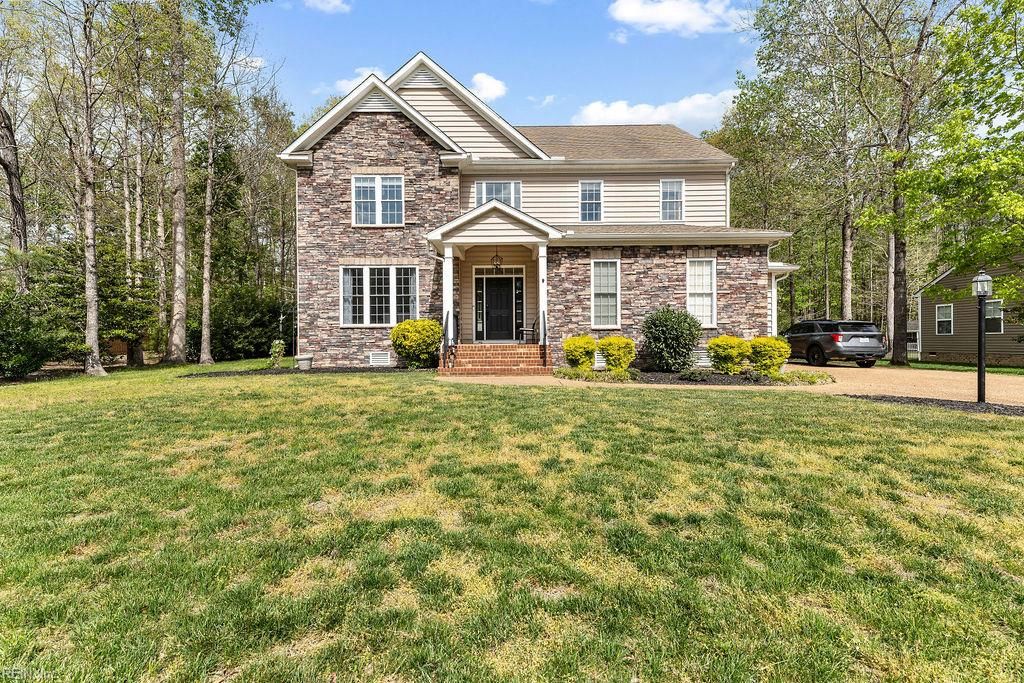 10420 Pine Warbler DR, Providence Forge, VA 23140