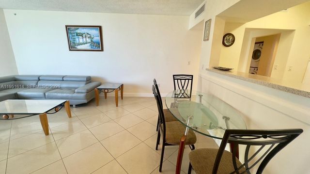17375 Collins Avenue 1003, Sunny Isles Beach, FL 33160