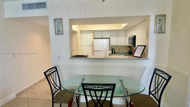 17375 Collins Avenue 1003, Sunny Isles Beach, FL 33160