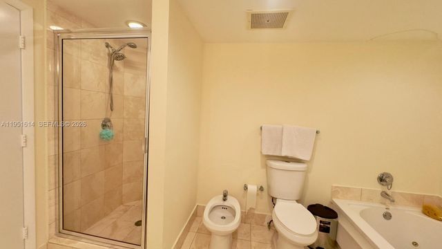 17375 Collins Avenue 1003, Sunny Isles Beach, FL 33160