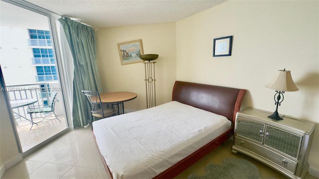 17375 Collins Avenue 1003, Sunny Isles Beach, FL 33160