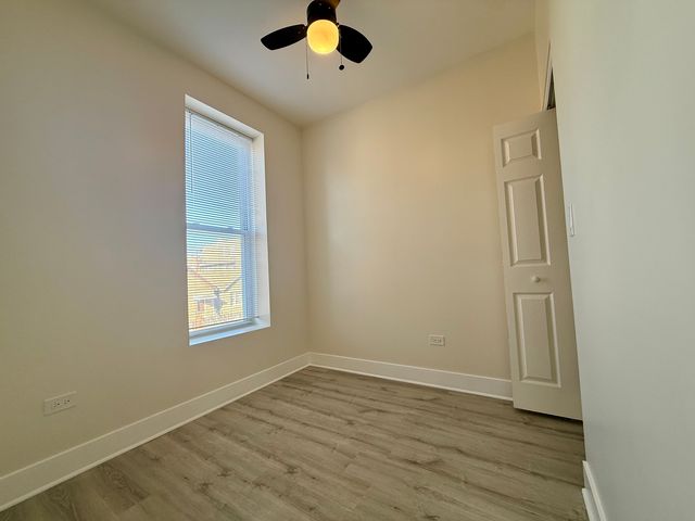 3221 S May Street 2F, Chicago, IL 60608