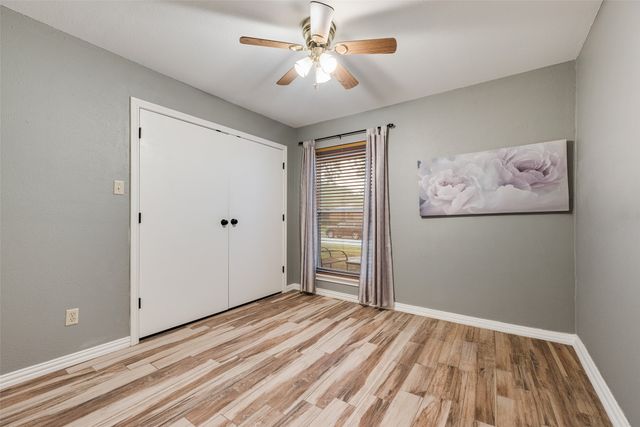 800 Brownfield Drive, Mesquite, TX 75150