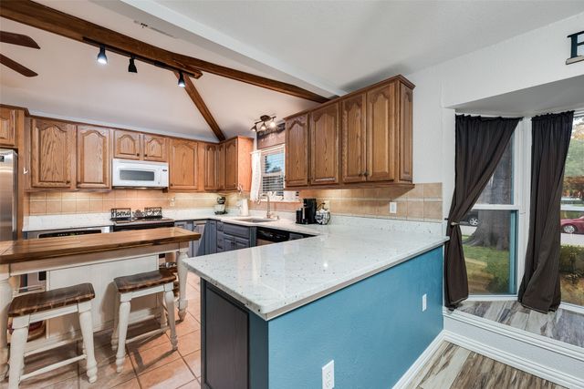 800 Brownfield Drive, Mesquite, TX 75150
