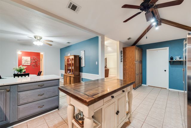 800 Brownfield Drive, Mesquite, TX 75150