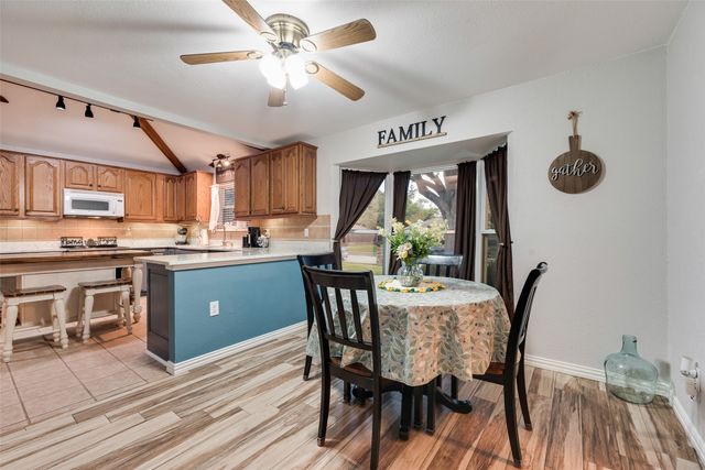 800 Brownfield Drive, Mesquite, TX 75150