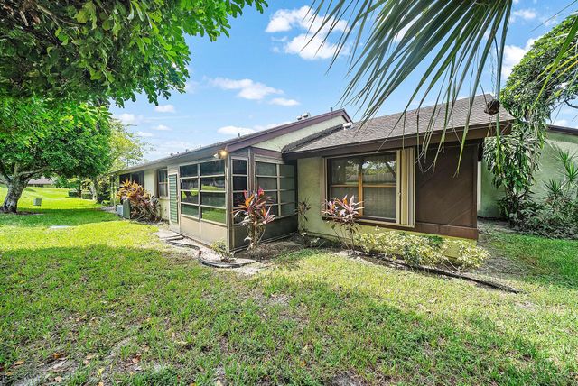 276 Beaver Dam Court, Royal Palm Beach, FL 33411