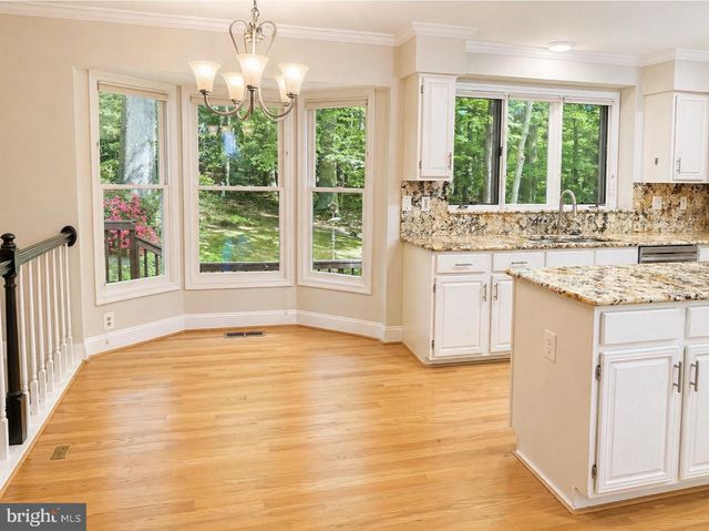7917 DONEGAL LN, Springfield, VA 22153