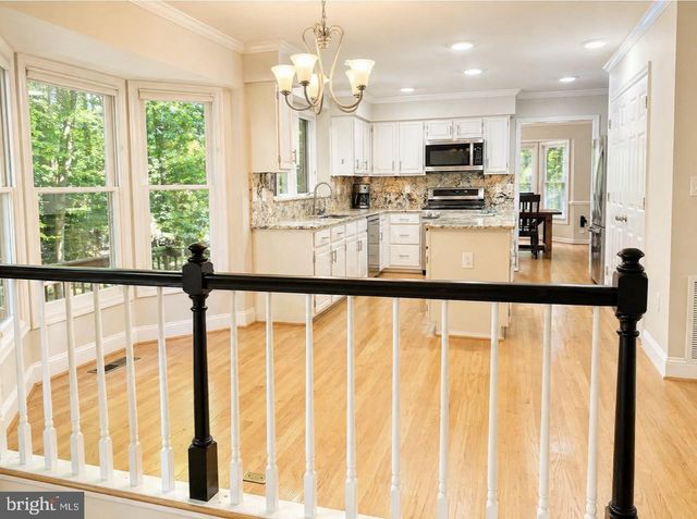 7917 DONEGAL LN, Springfield, VA 22153