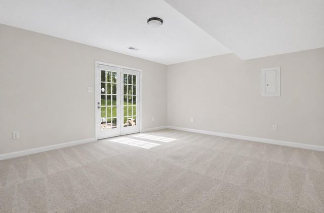 7917 DONEGAL LN, Springfield, VA 22153
