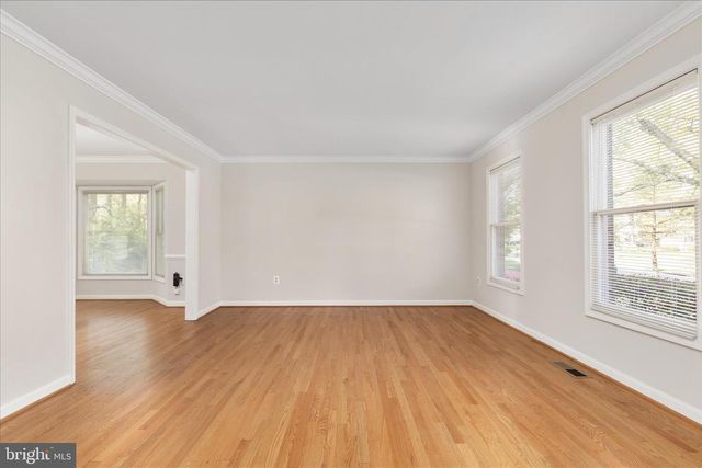 7917 DONEGAL LN, Springfield, VA 22153