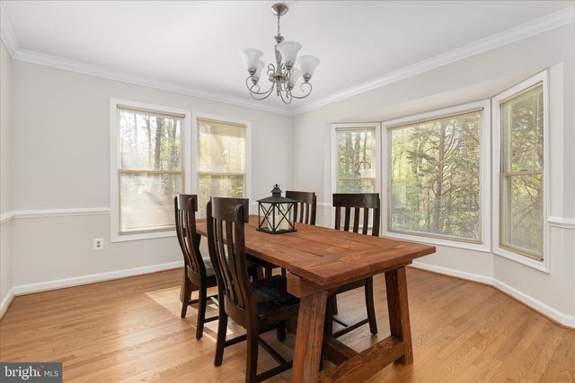 7917 DONEGAL LN, Springfield, VA 22153