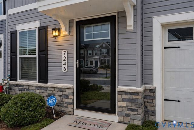 7246 Peyton Randolph Ln, New Kent, VA 23124