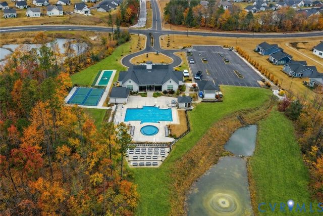 7246 Peyton Randolph Ln, New Kent, VA 23124