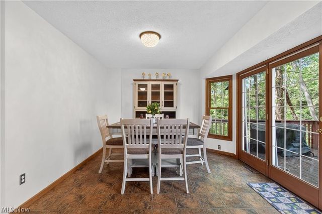 1741 Wales Road NE, Massillon, OH 44646