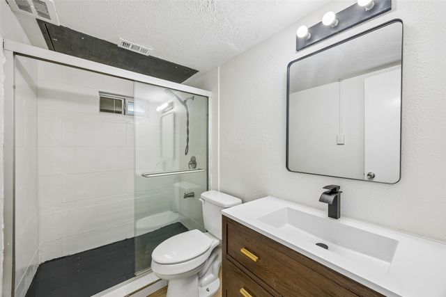 734 Sceptre Circle, Garland, TX 75043