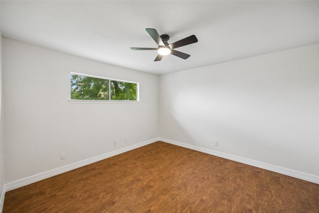 734 Sceptre Circle, Garland, TX 75043