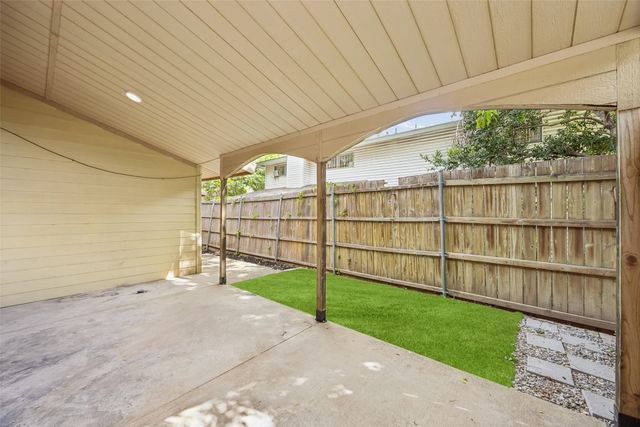 734 Sceptre Circle, Garland, TX 75043