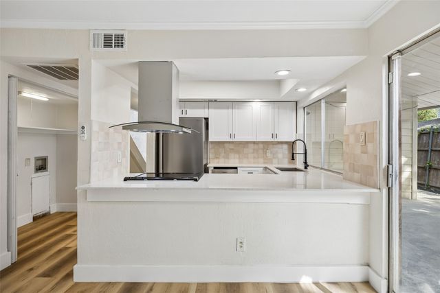 734 Sceptre Circle, Garland, TX 75043