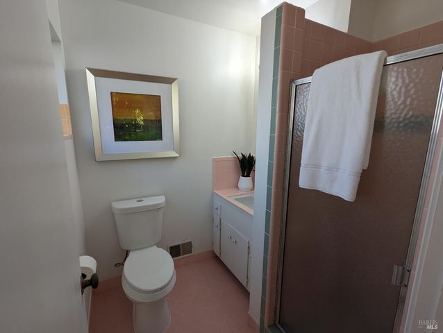 309 Oak Manor Dr, Fairfax, CA 94930