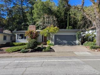 309 Oak Manor Dr, Fairfax, CA 94930