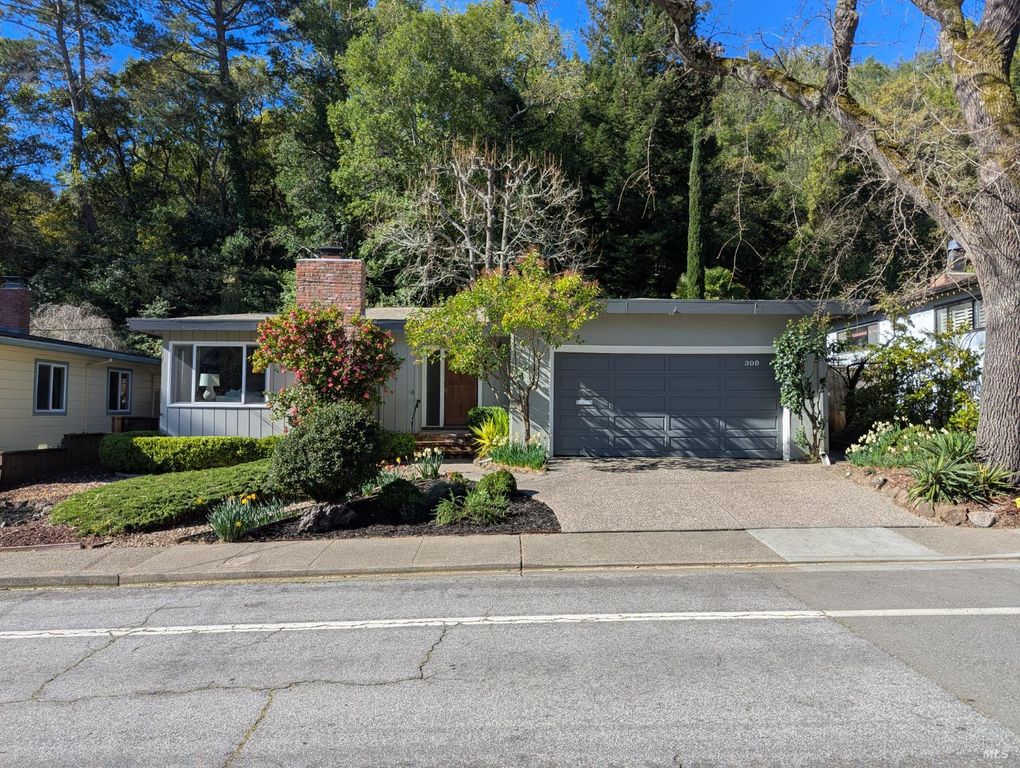 309 Oak Manor Dr, Fairfax, CA 94930