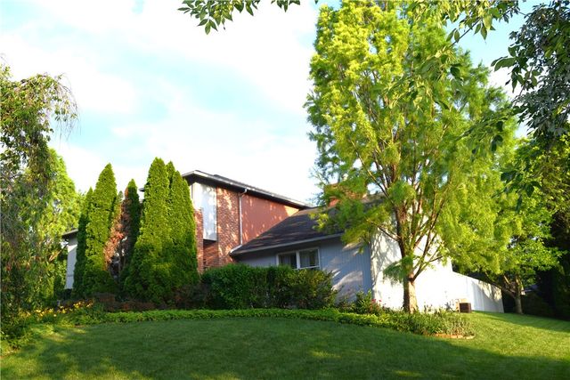 5 Brookfield Court, Springboro, OH 45066