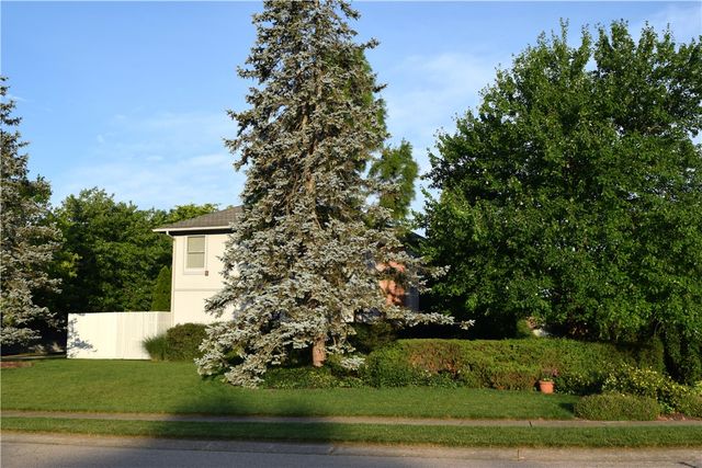 5 Brookfield Court, Springboro, OH 45066