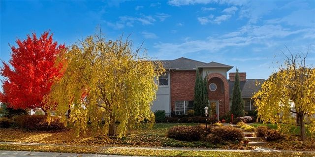 5 Brookfield Court, Springboro, OH 45066