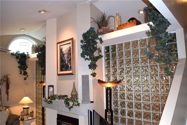 5 Brookfield Court, Springboro, OH 45066