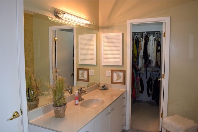5 Brookfield Court, Springboro, OH 45066