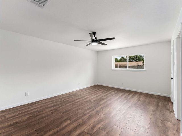 1824 Arundel Drive, Carrollton, TX 75007